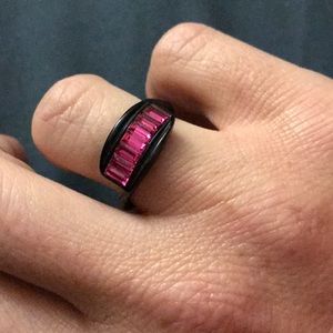 Size 5 costume ring
